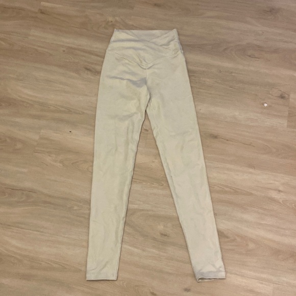 AERIE OFFLINE high waisted cross over legging - Picture 1 of 2